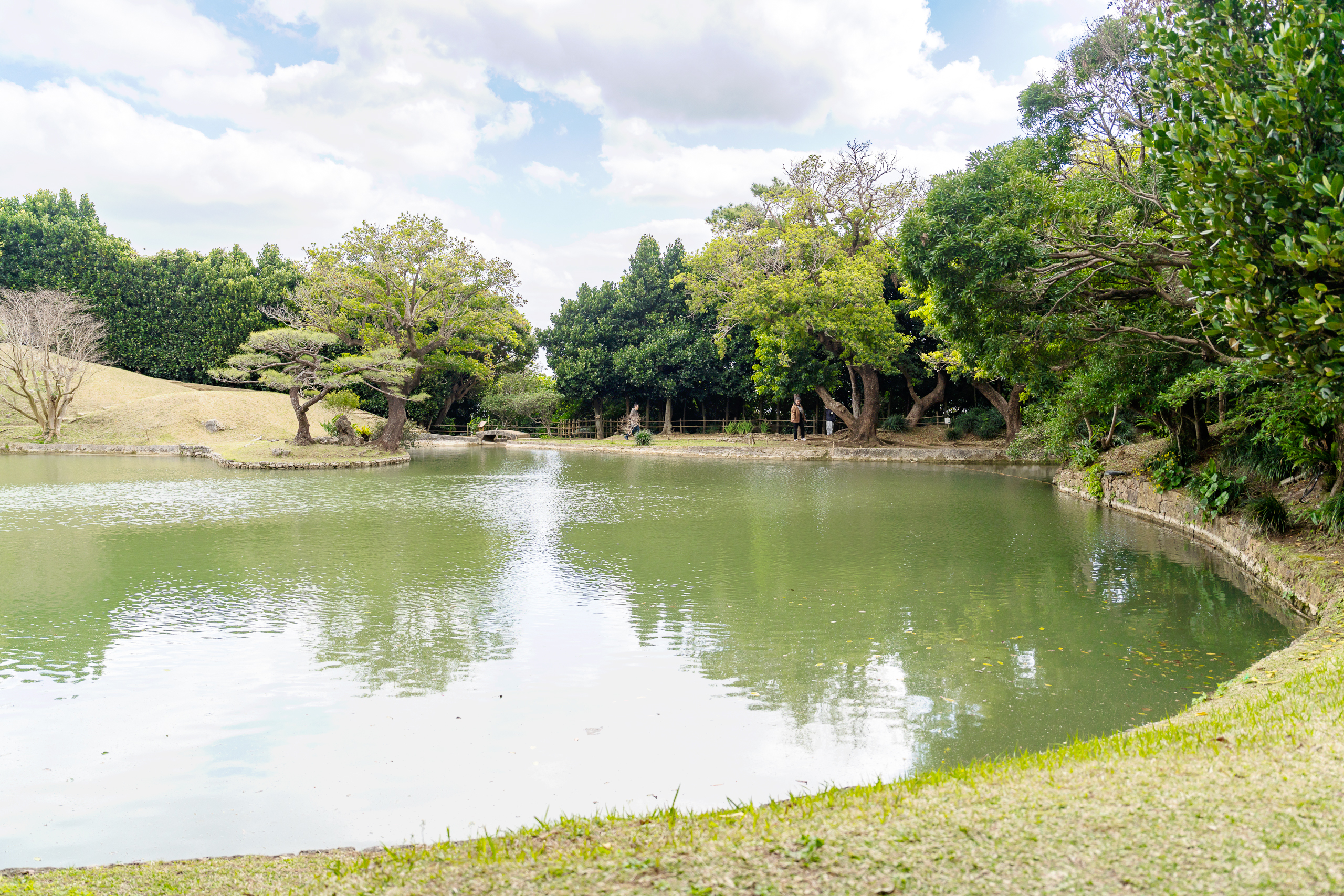 오키나와 자유여행 시키나엔 연못