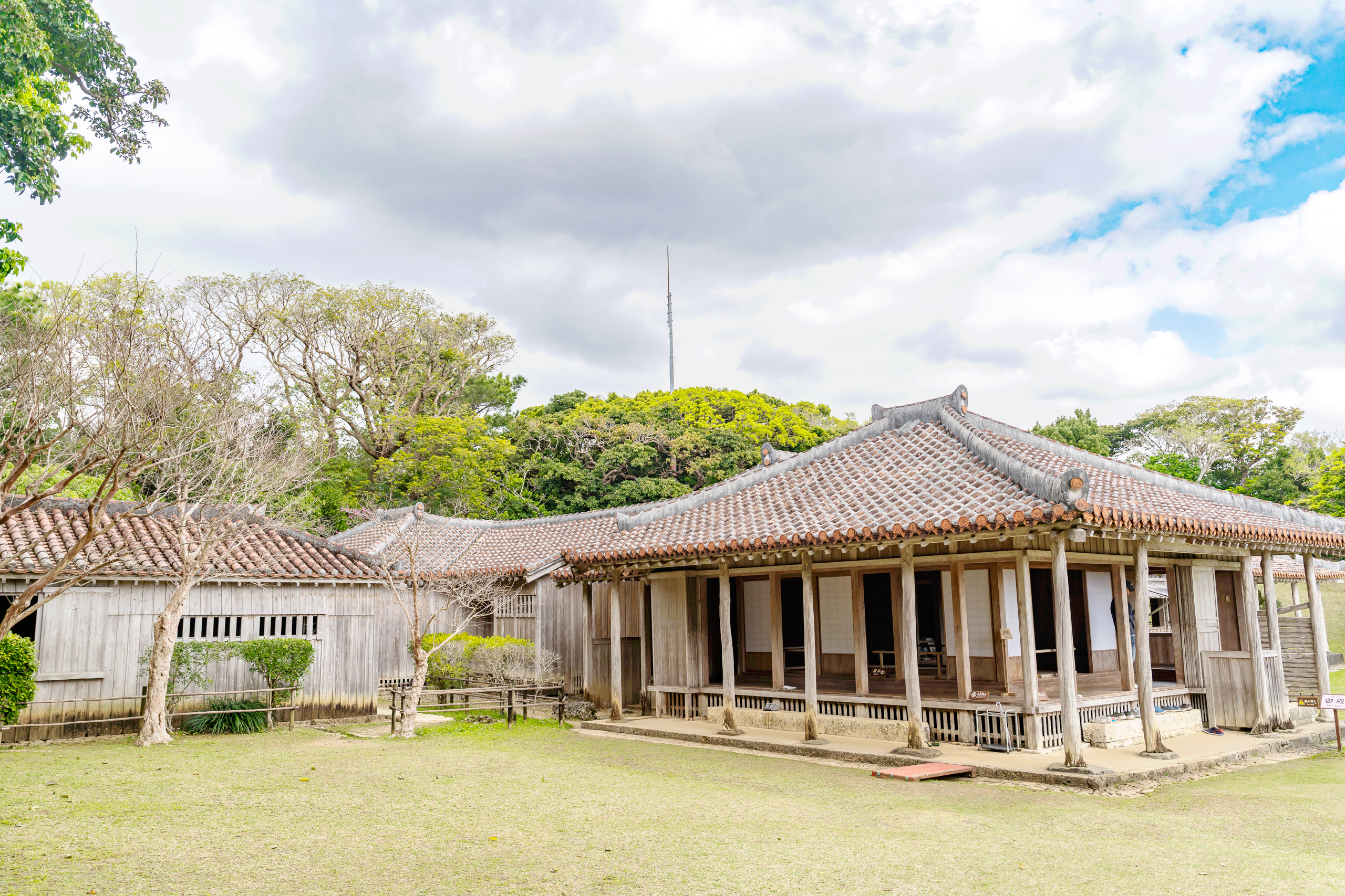 오키나와 자유여행 시키나엔 휴양용 건물